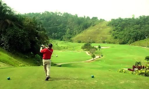 Review sân tập Golf Vân Canh cách TT Hà Nội 20 km