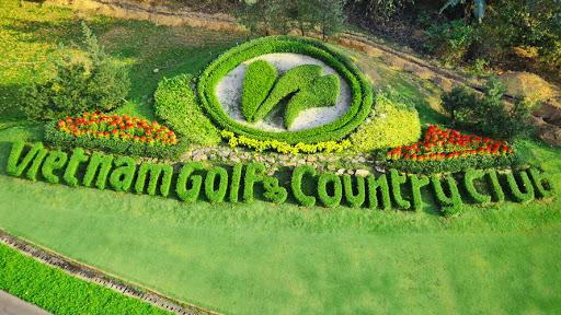 Sân Golf Viet Nam Golf and Country Club 36 lỗ cuối tuần