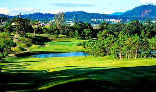 Đặt sân Dalat Palace Golf 18 hố cho khách của hội viên