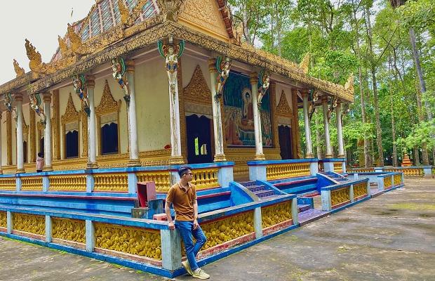 Tour hành hương cha Diệp 1 ngày 1 đêm hấp dẫn | Nhà công tử Bạc Liêu – Cánh đồng điện gió – Chùa Dơi